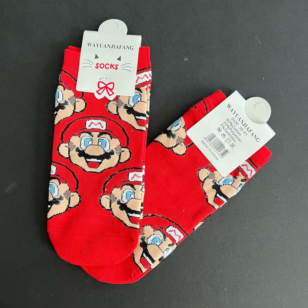 4/$12 💥🆕 Mario Bros. Adult Themed Character Red No Show Socks | 4396